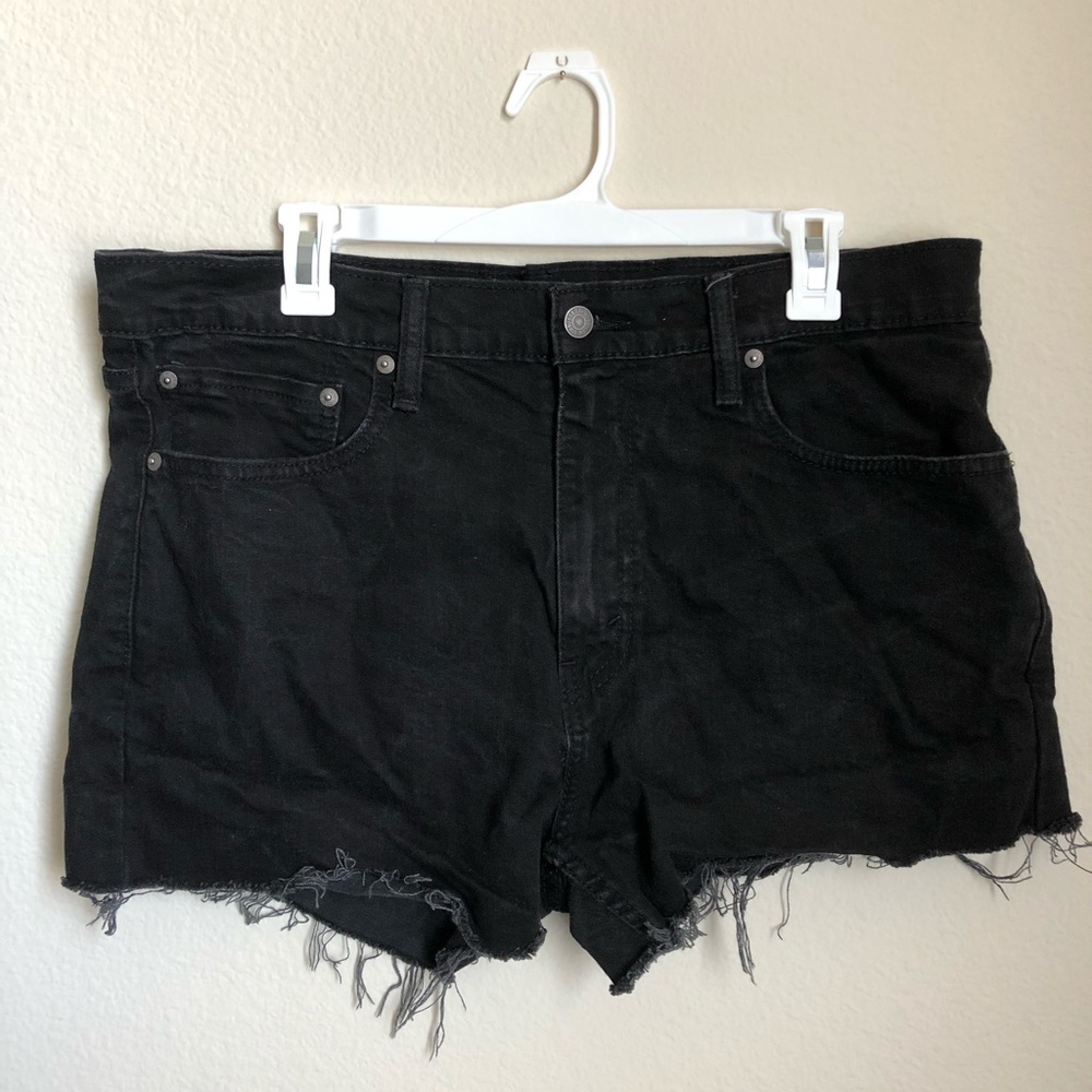 Levi’s cutoff shorts